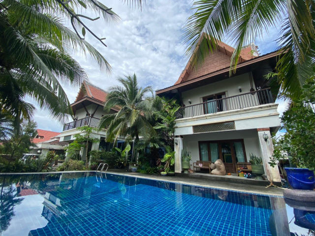 Pool Villa
