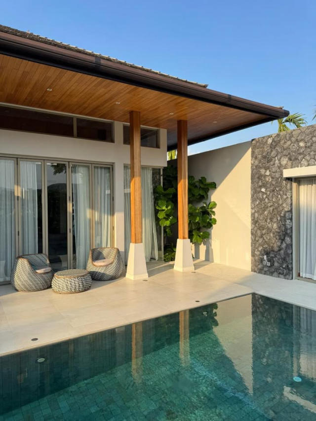 3-Bedroom Private Pool Villa in Layan