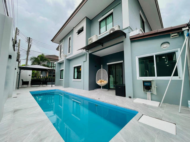 Pool Villa