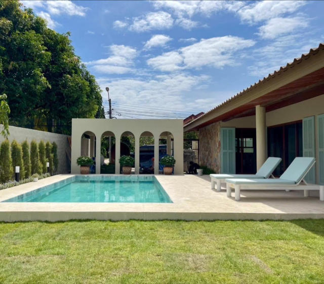 Stylish Resort-Style Villa