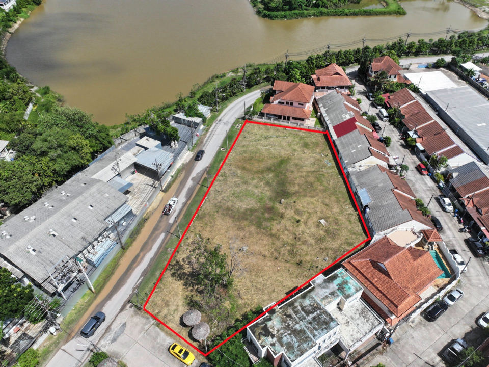 Land for sale — 1 / 3