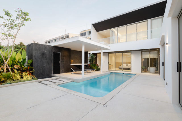 Pool Villa