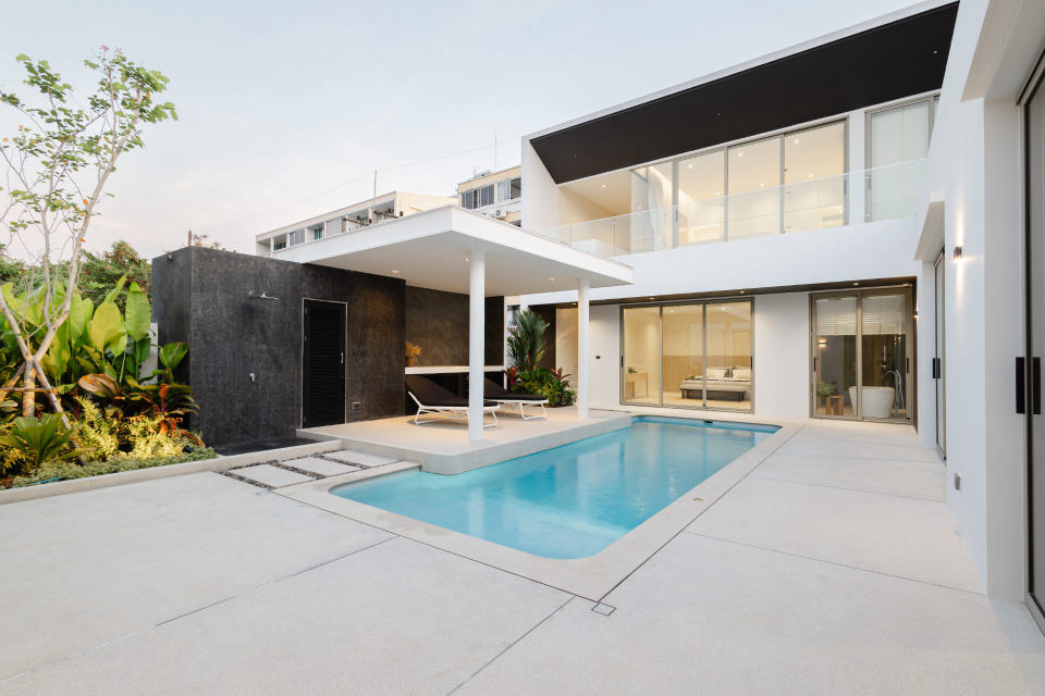 Pool Villa — 1 / 28