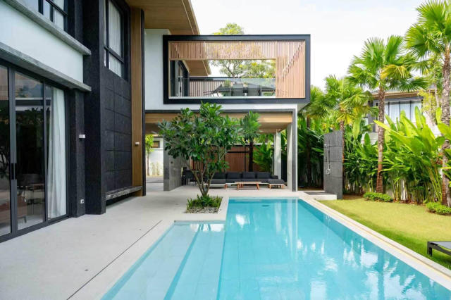 5-Bedroom Pool Villa